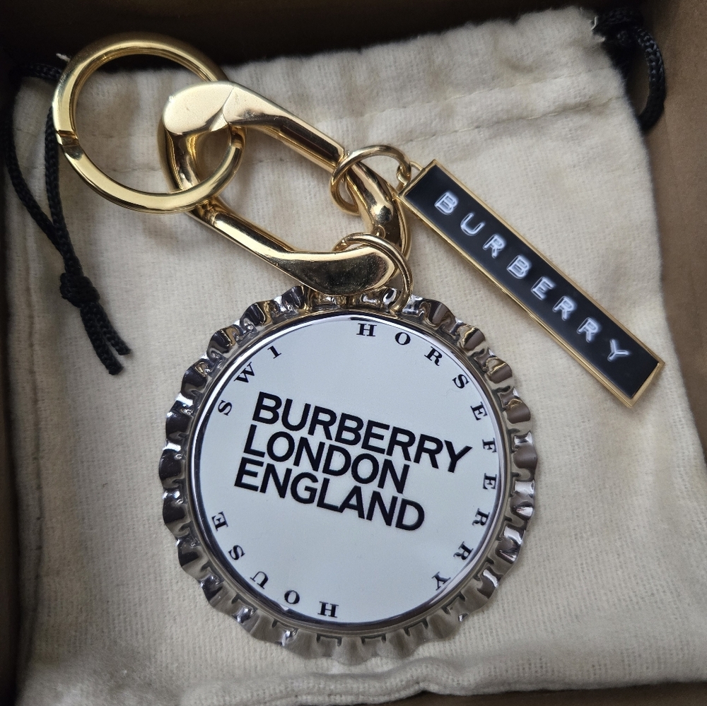 Burberry Beer Cap Logo Bag Charm/ Key Holder - Picture 8 of 9